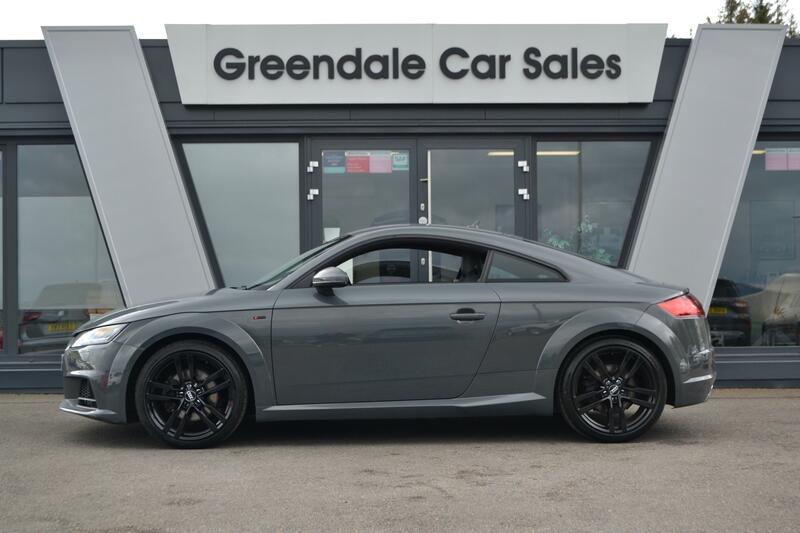 AUDI TT